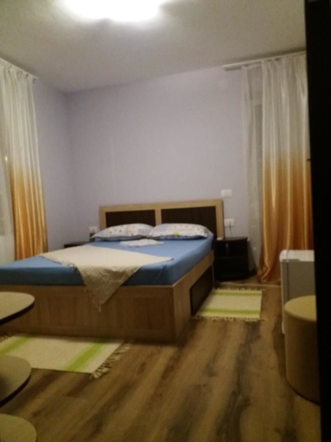 Гостевой дом Casa Alba Мамайя Норд – Нэводари